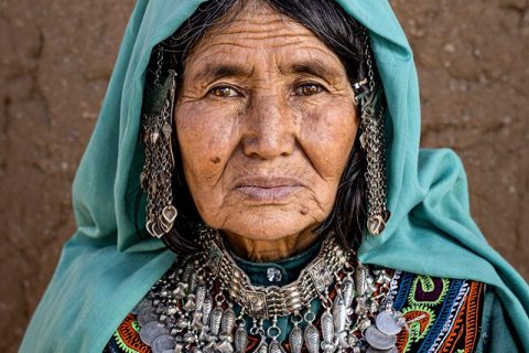 هزاره ها؛ تاریخ، جایگاه، زبان، ویژگی‌ها، هنر و...