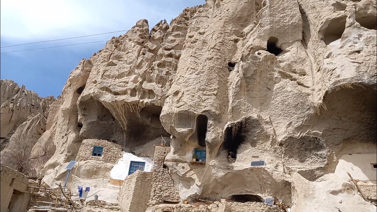 جغرافیای مناطق مرکزی در روایت‌های شاهنامه