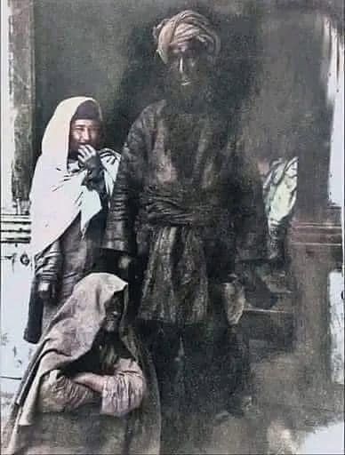« تاریخ به ما می‌آموزد که از گذشته، چه درسی برای آینده بگیریم. ...» فریدریش شیلر/ ترجمه: عباس دلجو